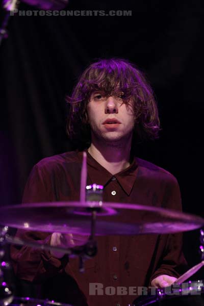 TEMPLES - 2013-11-11 - PARIS - La Cigale - Sam Toms